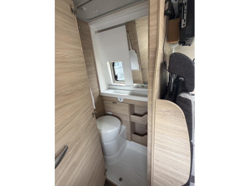 Knaus 600MQ Boxstar Street Euro6 Luchtvering Luifel Trekhaak foto: 20