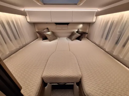 Adria Compact Supreme DL 2027 FULL Option Black ed Foto: 21