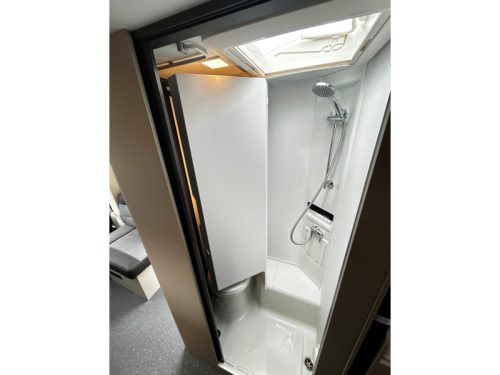 Adria Compact Select DL Large refrigerator, Awning photo: 16