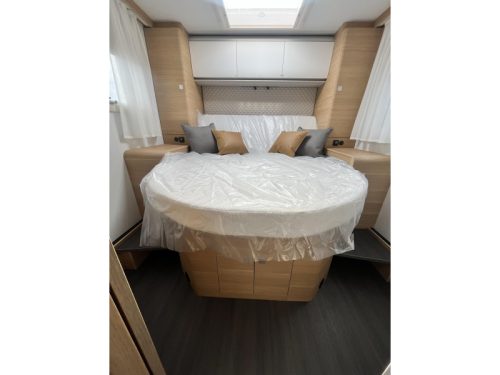 Adria Coral Plus 670 SC - QUEENSBED Foto: 18