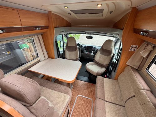 Adria Coral S 680 SP 2010 POPULAR + SPACIOUS photo: 1