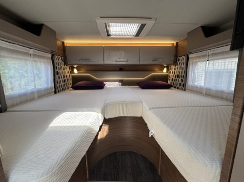 Knaus Van TI Vansation 650 MEG AUTOMAAT 9-Traps 180 pk Euro6 Fiat Ducato 8 **Einzelbetten/Satelliten-TV/Navi/Kamera/Lithium/Anh&auml;ngerkupplung/T Foto: 16