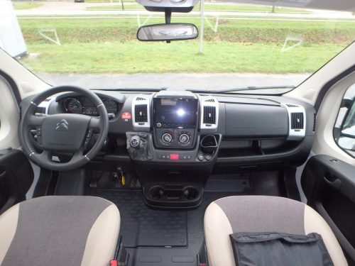 B&uuml;rstner Nexxo Van 620 T  photo: 23
