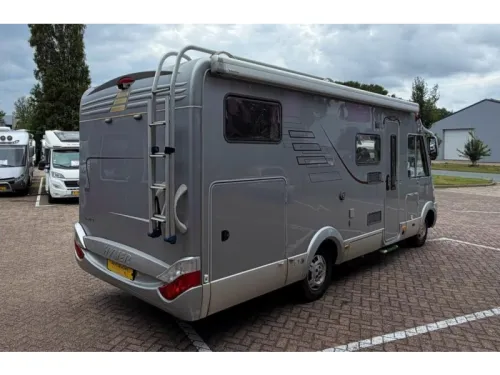 Hymer B 674 SL NL Wohnmobil ( NAP ) Foto: 2