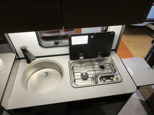 Eriba Feeling 470 COMPACT SINGLE BEDS!! photo: 7