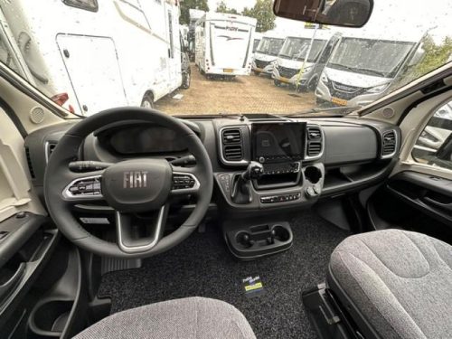 B&uuml;rstner Signature SFT 7.4 CAMPER VAN HET JAAR!  foto: 20