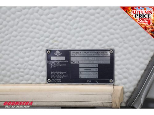 Hobby Excellent Easy 30 400 S Rangierhilfe Vorzelt Markise Querbett Mittelk&uuml;che Foto: 18