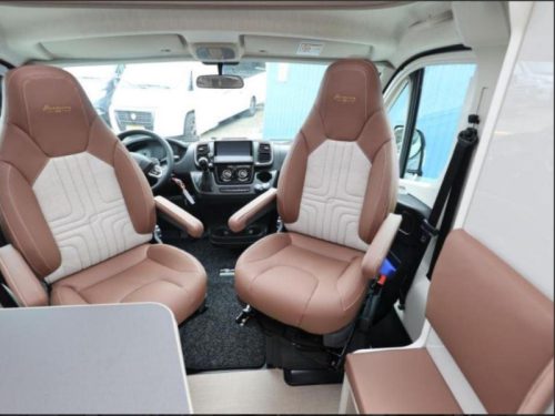 B&uuml;rstner Travel Van T 620 G HL 140PK-AUTOMAAT AKTIONSMODELL Foto: 9