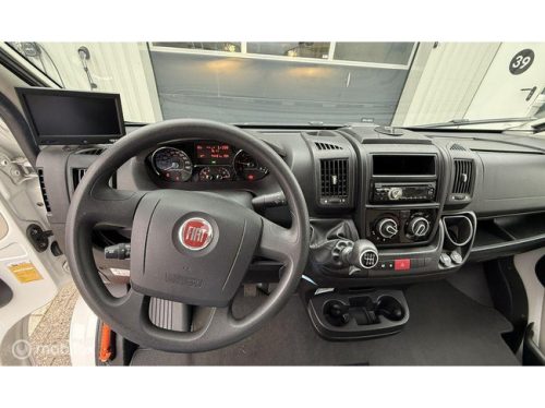 Adria MATRIX M 670 SC photo: 5