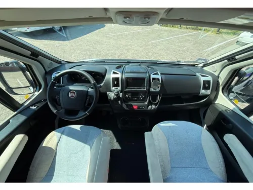 LMC Innovan 600 photo: 13