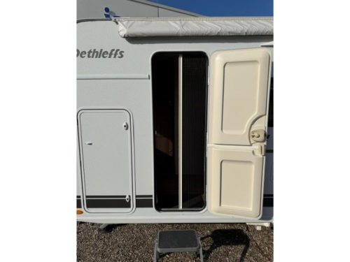 Dethleffs C'Joy 480 QLK mover air conditioning bunk bed photo: 10