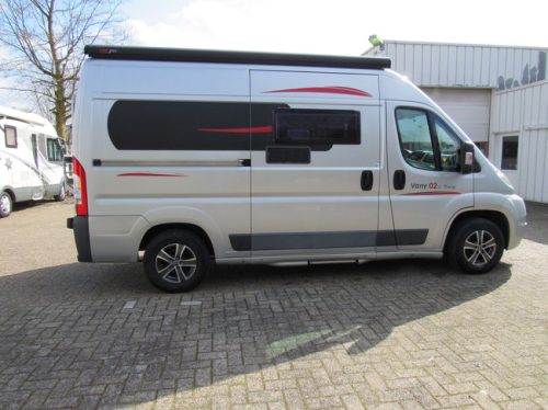 Challenger VANY 02 S Prestige Van conversion Fixed bed Year of manufacture12-2012 photo: 6