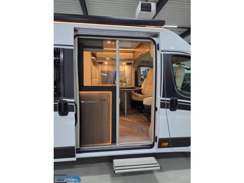 Carthago Malibu Van 640 LE foto: 1