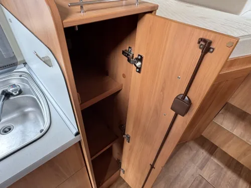 Hymer Van 520 S Single beds space wonder photo: 28