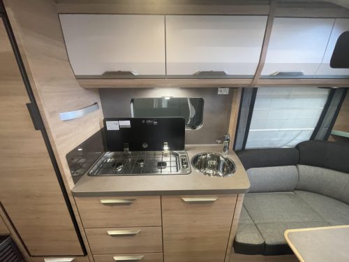 Knaus Sudwind Black Selection 540 UE +underfloor heating+extra awning photo: 6