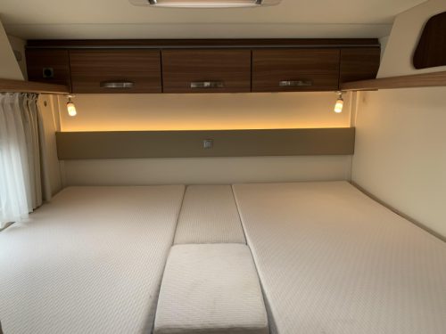 Weinsberg CaraSuite 700 ME - 5 Personen .- Automatik Foto: 15
