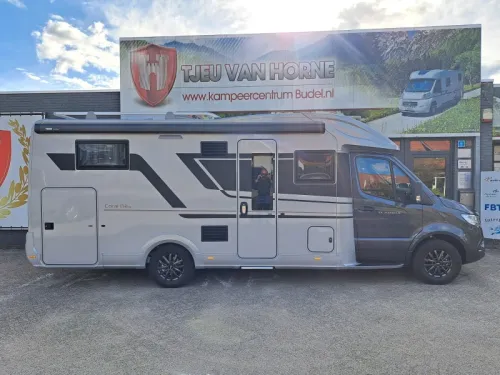 Adria Coral MB Supreme 670 DL photo: 1