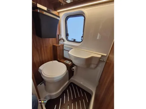 Karmann Davis 620 Automatic / single beds  photo: 10