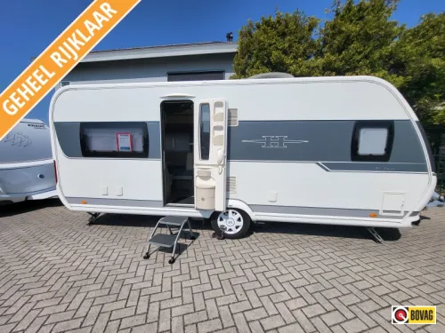 Hobby De Luxe 560 CFE Klimaanlage und Rangierhilfe