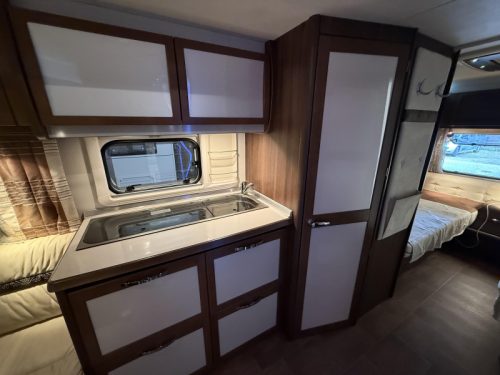 B&uuml;rstner Trecento 525 TL 2 BETTEN RUNDESITZTOP-ZUSTAND Foto: 10