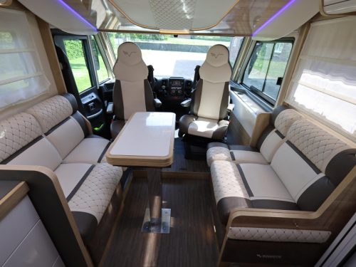 Mobilvetta Kea 86 I roof air conditioning | single beds photo: 5