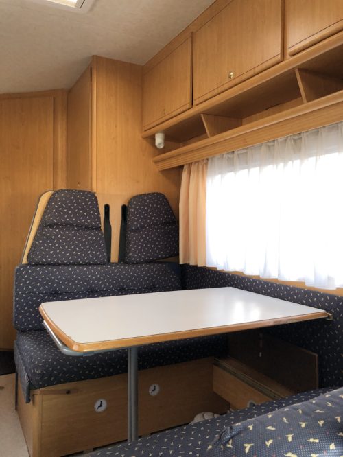 Dethleffs A5830 5 person starter Motorhome photo: 16