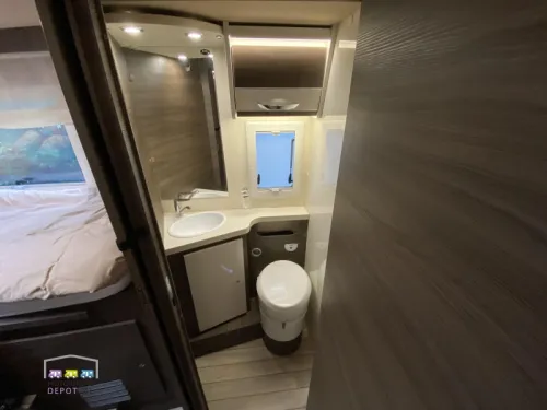 McLouis Carat 870 NL Motorhome NAP 1st owner photo: 17