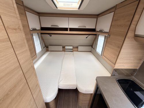 Knaus Sudwind 60 Years 460 EU Single beds MoverAwning photo: 11
