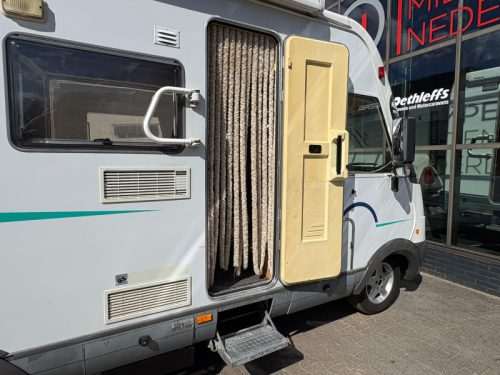 Hymer B 574 130HP, Fixed bed, Top layout photo: 10