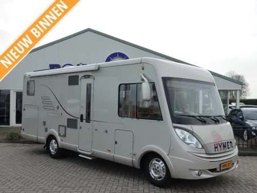 Hymer B678 WC/DOUCHE | LIT LONG