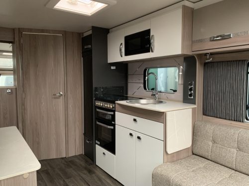 Sprite Cruzer 475 SR Summer deal!! photo: 4
