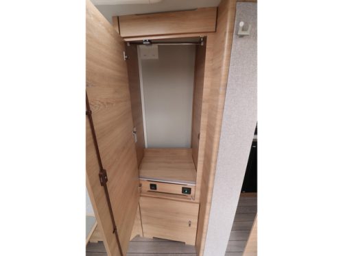 Knaus Sudwind Black Selection 500 EU MODEL 2027 - 900 foto: 18