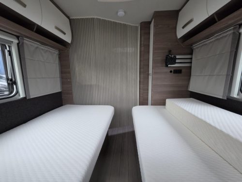 Knaus Sport Silver Selection 500 EU Komplett + Levelsysteem! Foto: 8