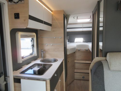 Dethleffs Globebus Go T45 Campact, Komplett und NAP Foto: 14