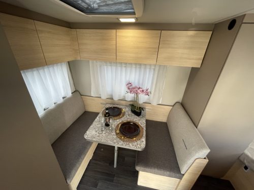 Weinsberg CaraCito TRANSVERSE BED+TRAIN SEAT 1ST OWNER MOVER photo: 1