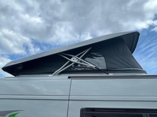 Forster V 636 EB 160hp Longitudinal Bed and Pop-top Roof photo: 11