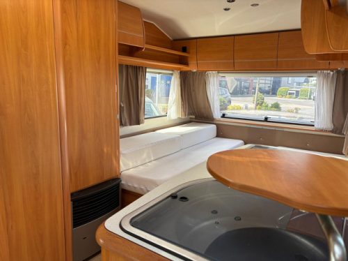 HOME-CAR 526h Racer 470 UE | 2 Single beds | Fully automatic mover | Bicycle carrier | Cassette awning | 3-Burner gas stove photo: 11