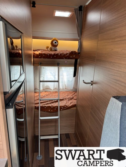 Weinsberg CaraHome 600 DKG, Automatic 6 berths Overcab  photo: 20