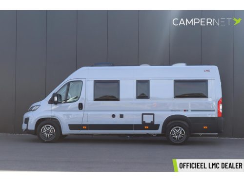 LMC Innovan 640 Pure 140hp Automatic | Thule awning | Single beds | Parking sensors | Alloy wheels | Plenty of storage space | LED photo: 2
