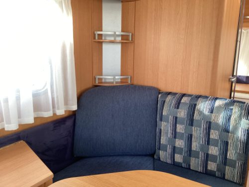 Knaus Sport 420 QD mover/ awning photo: 17