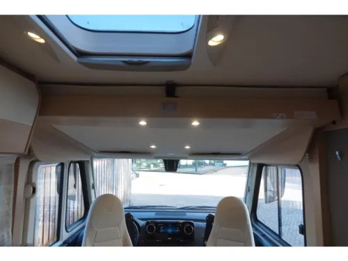 Hymer B-MC I 690 Bomvol optie! Foto: 12
