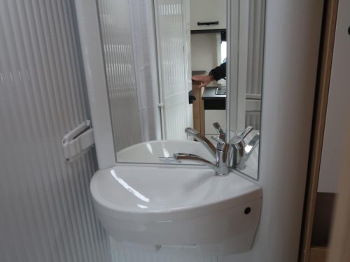 Sunlight Adventure Edition V66 COMPACT/SINGLE BEDS photo: 6