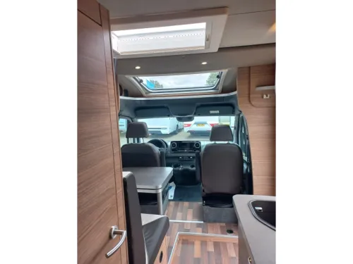 Weinsberg CaraCompact MB 640 MEG Pepper Smart TV Aut Solar  photo: 17