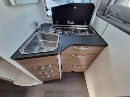 Adria Coral Axess 670 SC Lit &agrave; la fran&ccedil;aise, porte-v&eacute;los photo : 19