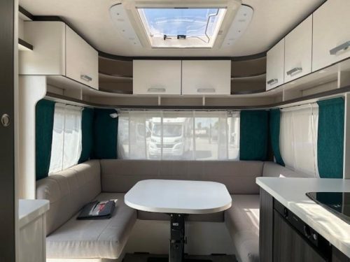 Dethleffs C'Go 475 FR Mover & awning photo: 4