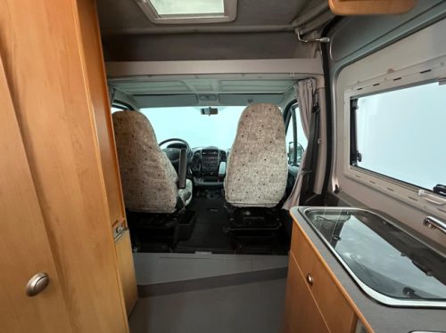 La Strada 600 2.8 HDI photo: 23