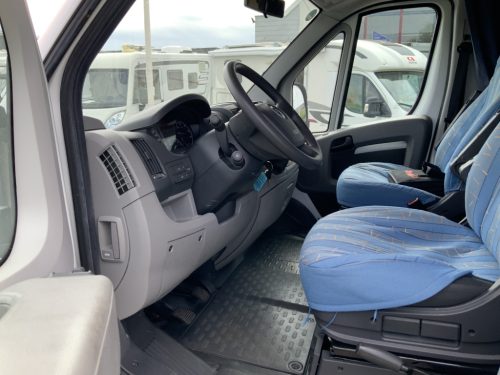 Detlheffs A 5881 Fiat 2.3 130 HP, Alcove, Bunk bed, 5 seats and 6 berths, Shows signs of use, Year 2007 Camper centrum on the road photo: 15
