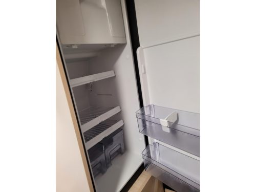 Chausson V 690 Sport-line pop-top roof bed photo: 19