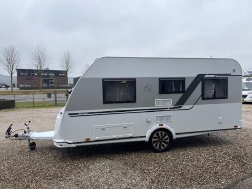 Knaus Sport 450 FU Franz&ouml;sisches Bett Sackmarkise Foto: 5