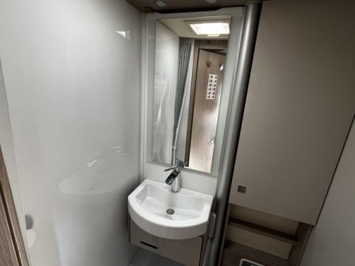 B&uuml;rstner NEXXO VAN T 620 G photo: 20